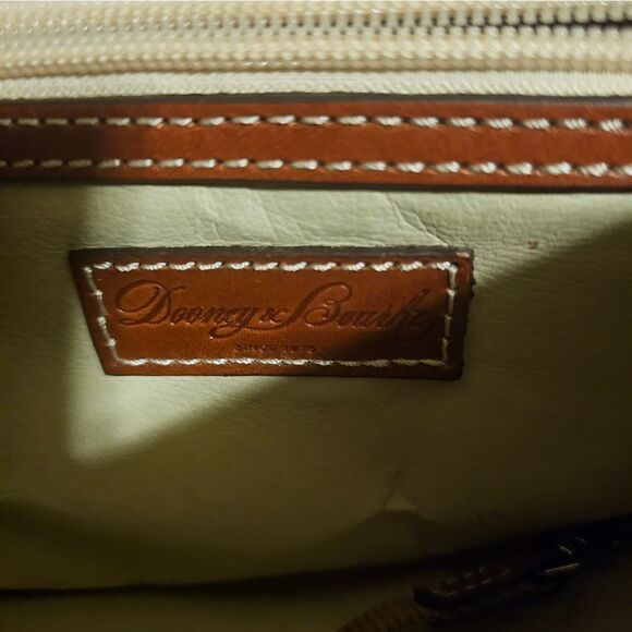 DOONEY & BOURKE Cambridge Crossbody Saddle Bag - Picture 9 of 10